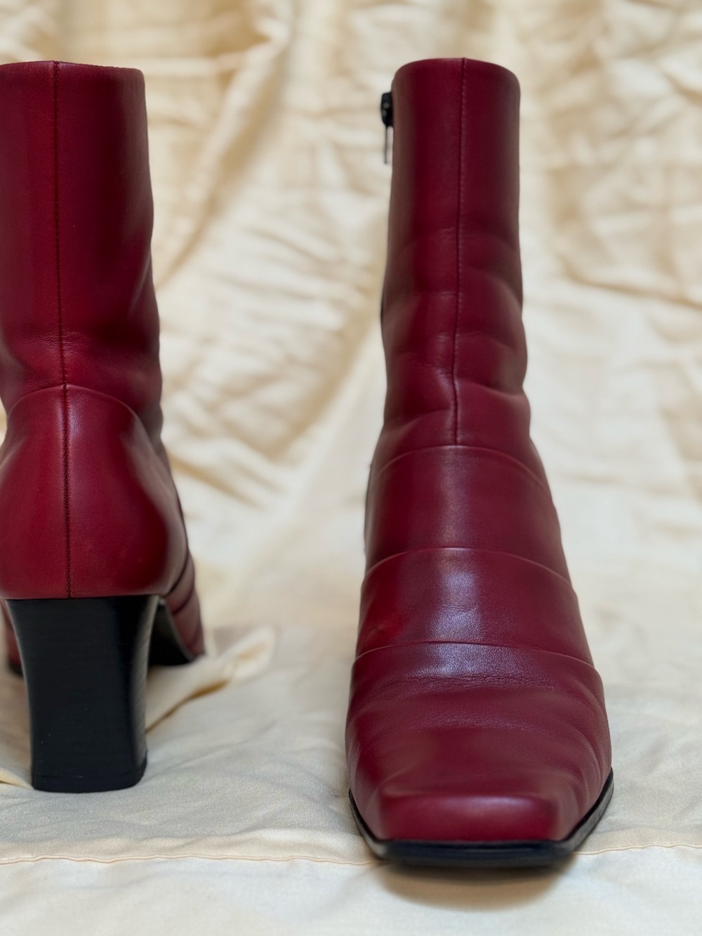 Liz Claiborne Women's Red Leather Mid-Calf Boots. Reheeled & reconditioned! - Picture 10 of 14